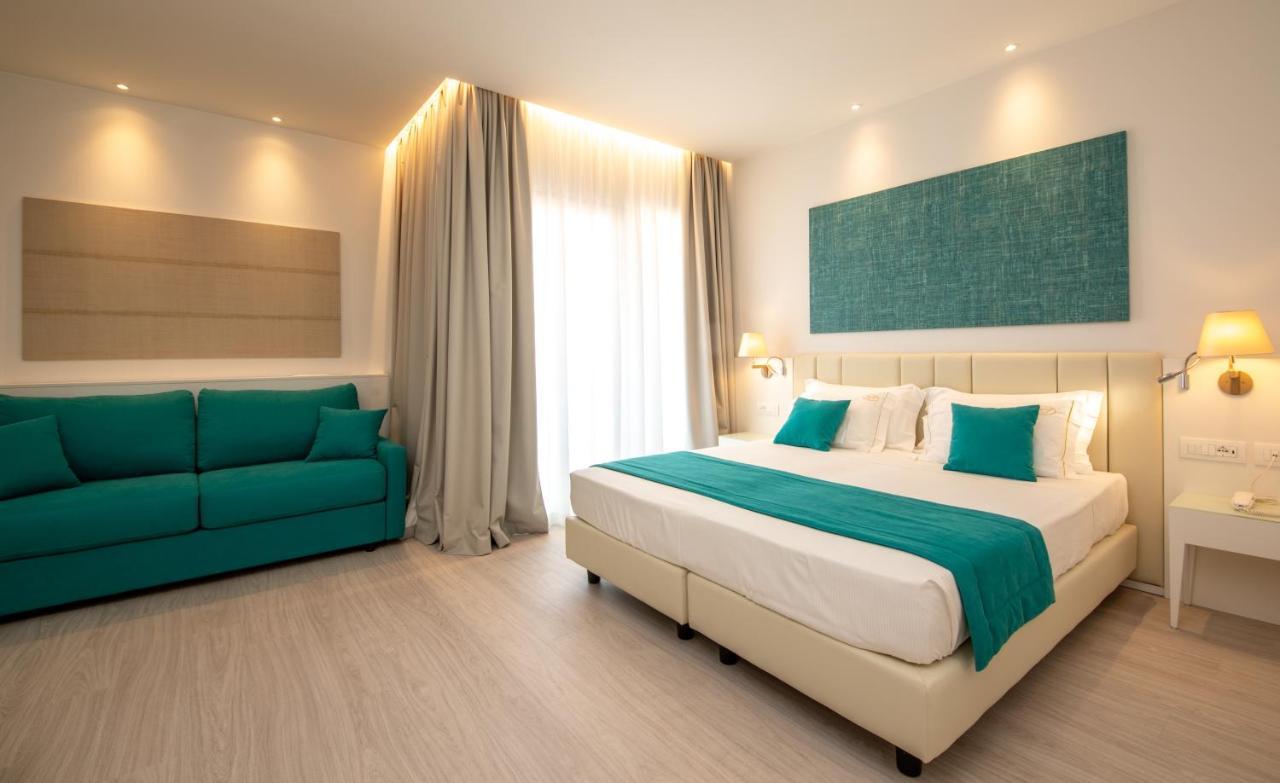 Hotel Imperia Lido di Jesolo Buitenkant foto