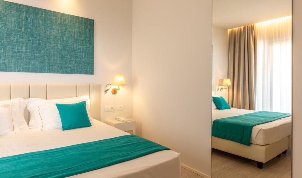 Hotel Imperia Lido di Jesolo Buitenkant foto