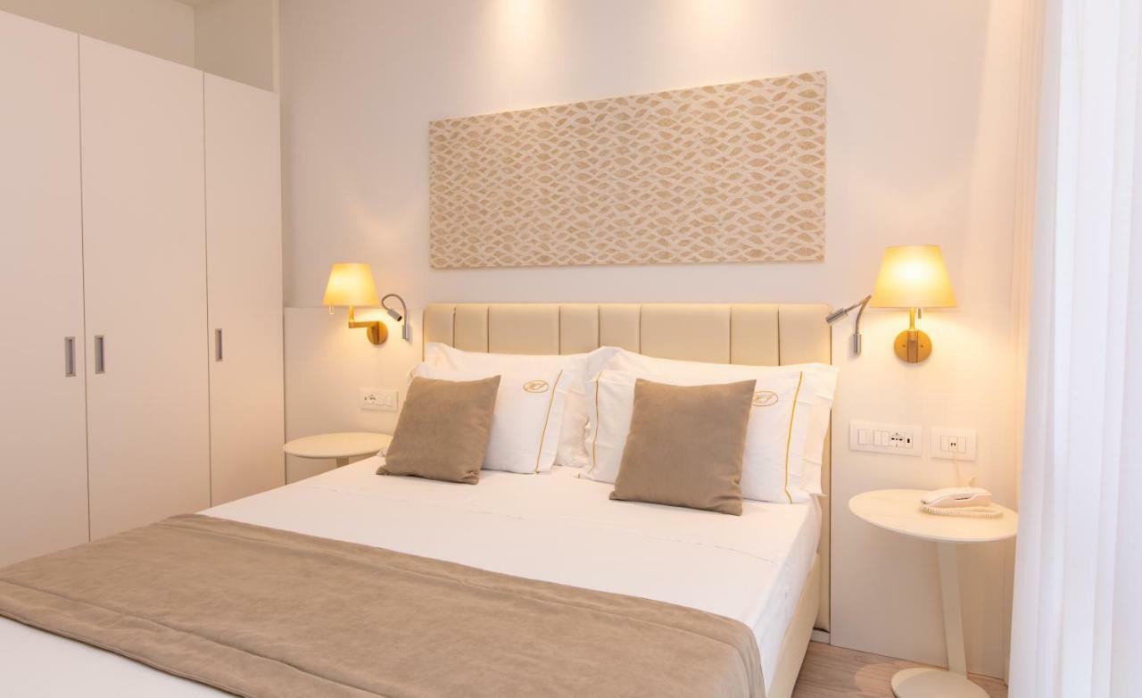 Hotel Imperia Lido di Jesolo Buitenkant foto